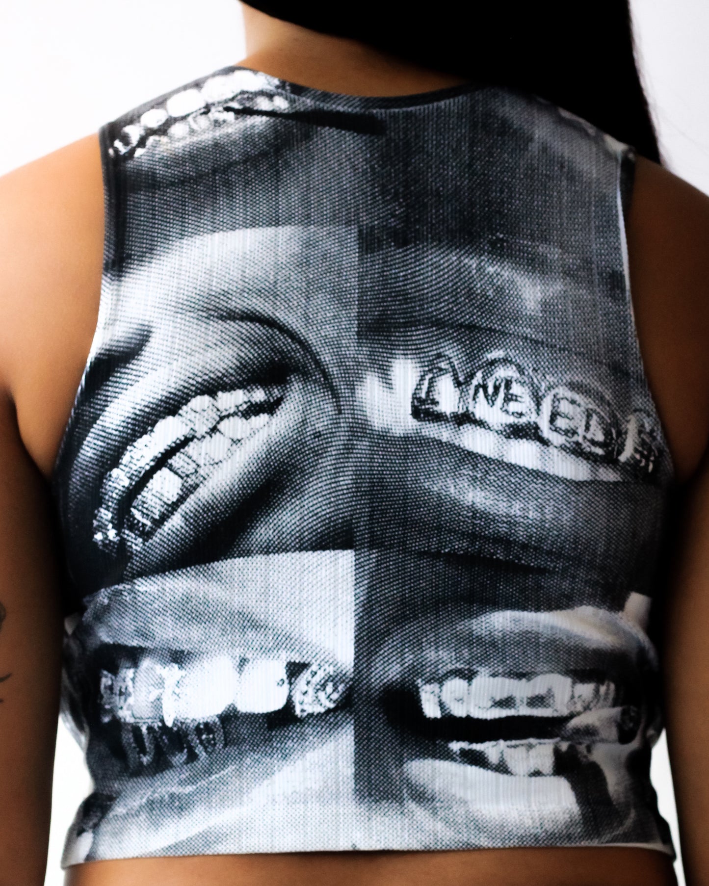 ©© „GRILLZ VEST"
